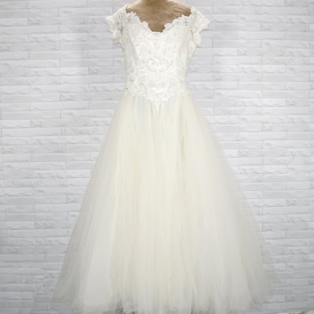 VINTAGE DAVID'S BRIDAL Gown Bridal Wedding Beaded Baach Tulle Princess White 6 - Picture 1 of 16